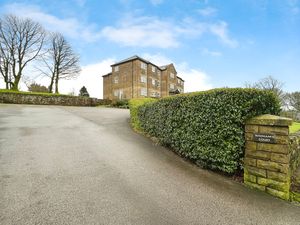 External- click for photo gallery